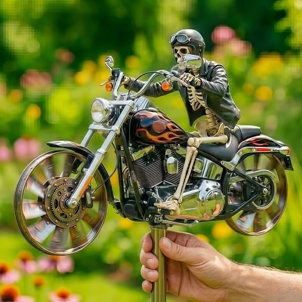 🔥Skull Motorcycle Windmill